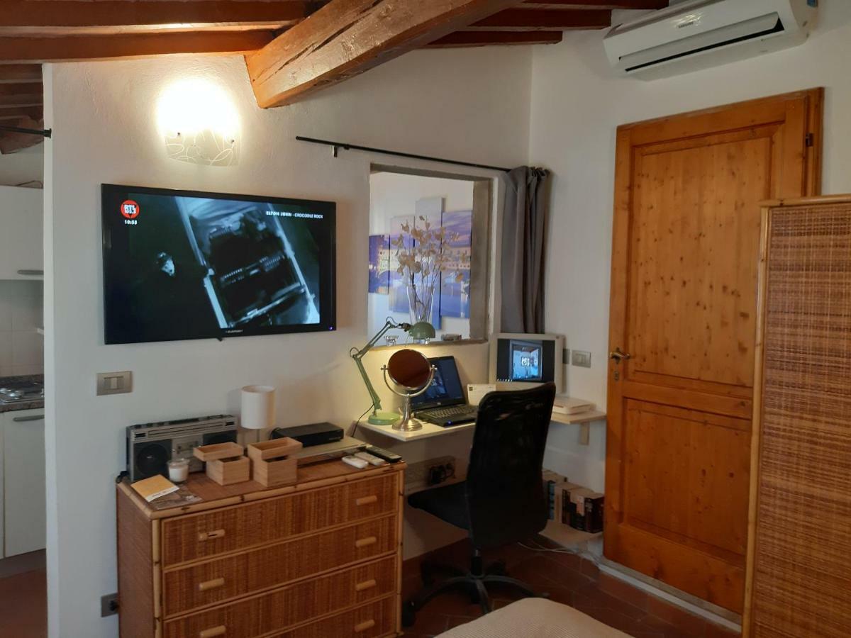Porcellana Twenty-Six Florence Wi-Fi Apartment Florença Exterior foto