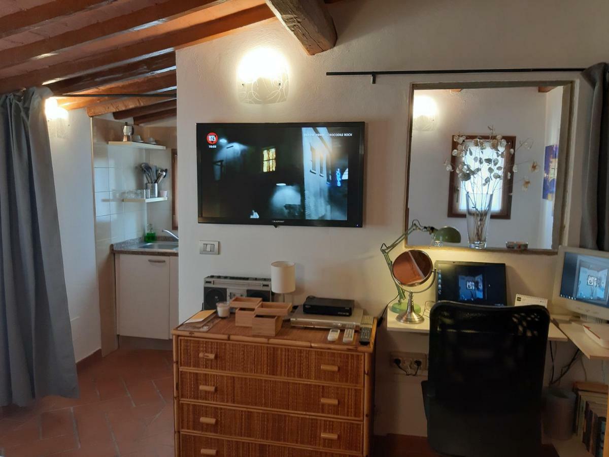 Porcellana Twenty-Six Florence Wi-Fi Apartment Florença Exterior foto